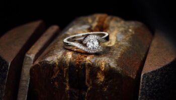 prsteň z dielne Kamea Diamonds